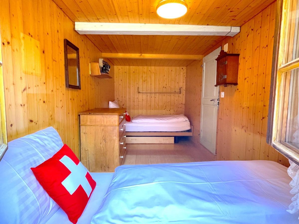 Swisshut Stunning Views Alps Lake - Chalet Erli Darligen Bagian luar foto