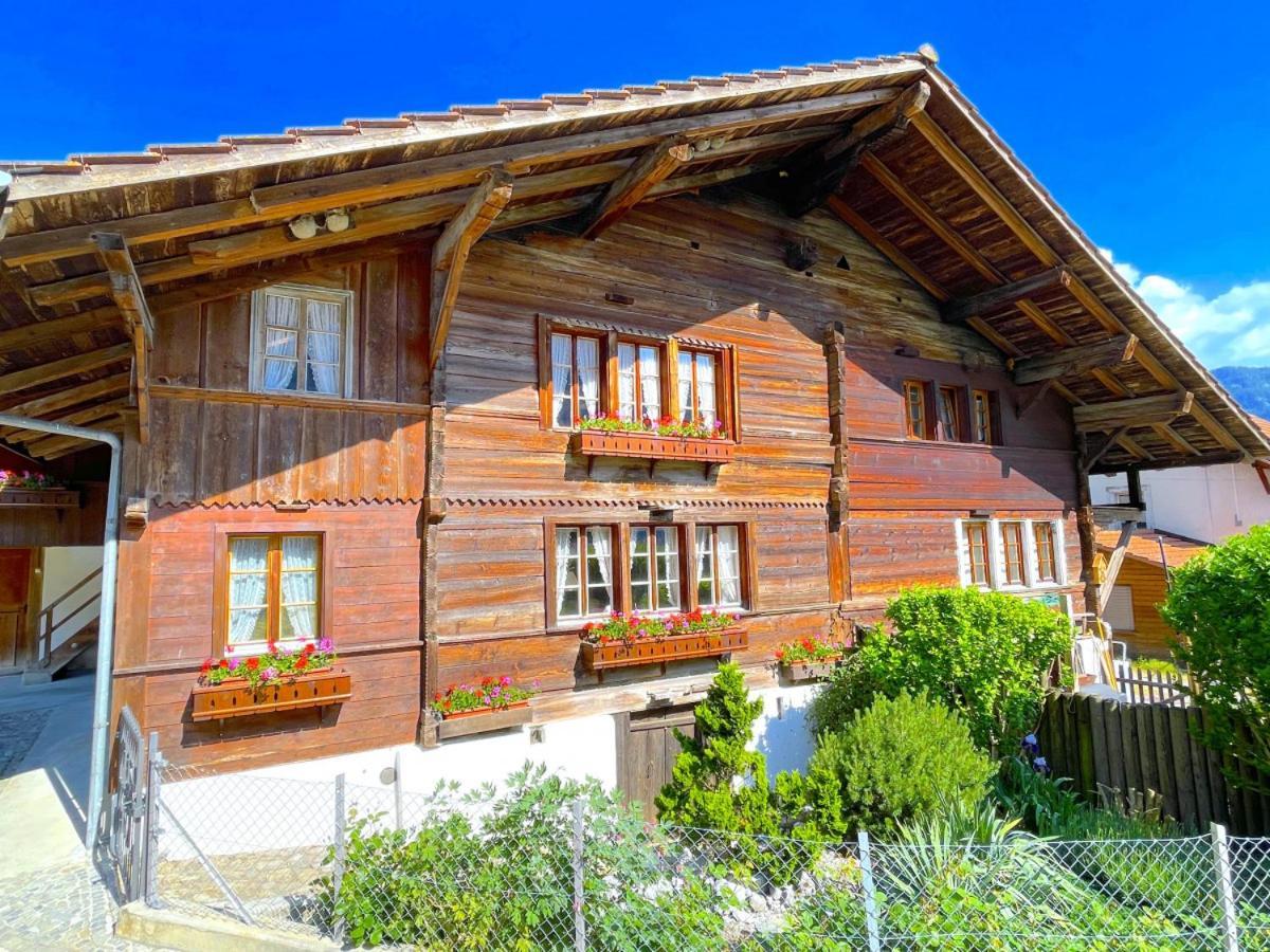 Swisshut Stunning Views Alps Lake - Chalet Erli Darligen Bagian luar foto